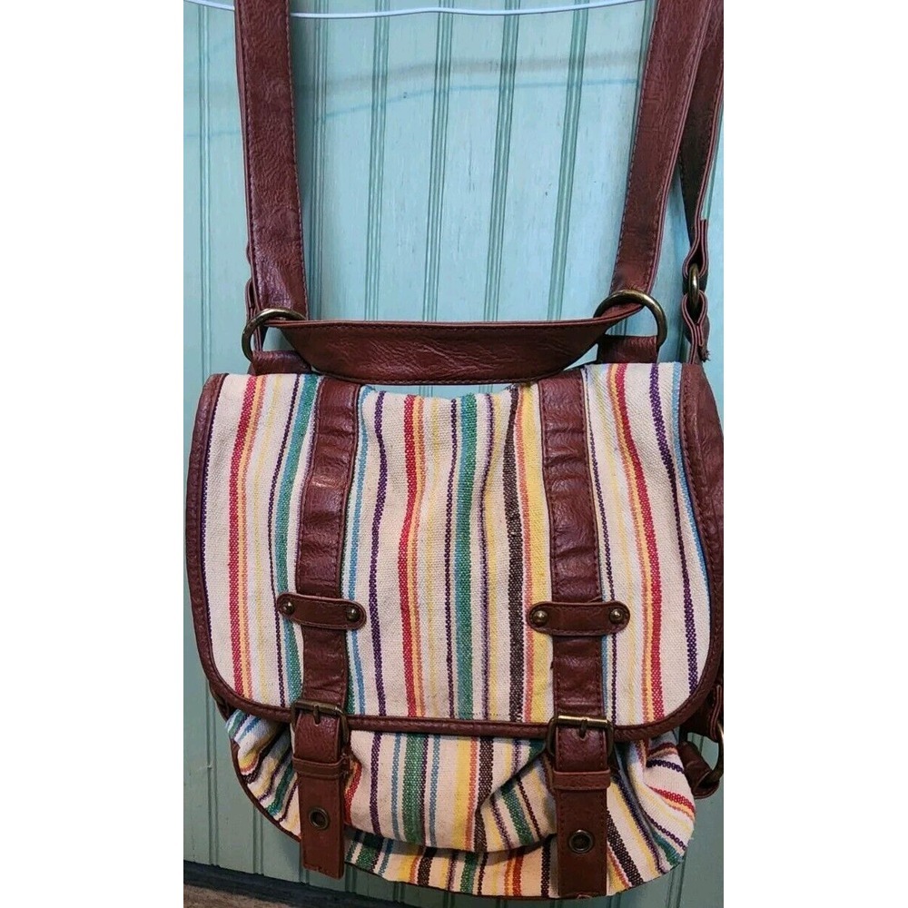 Chateau Womans Purse  shoulder Bag Crossbody Backpack Convertible Straps Stripes